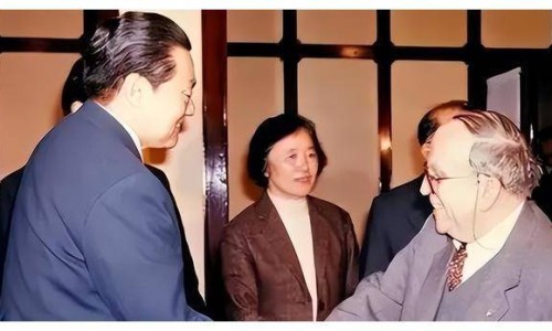 人体脂肪多少算正常-权威人体脂肪最怕什么平台,分享专业人体脂肪含量标准表知识_人体脂肪厚度网